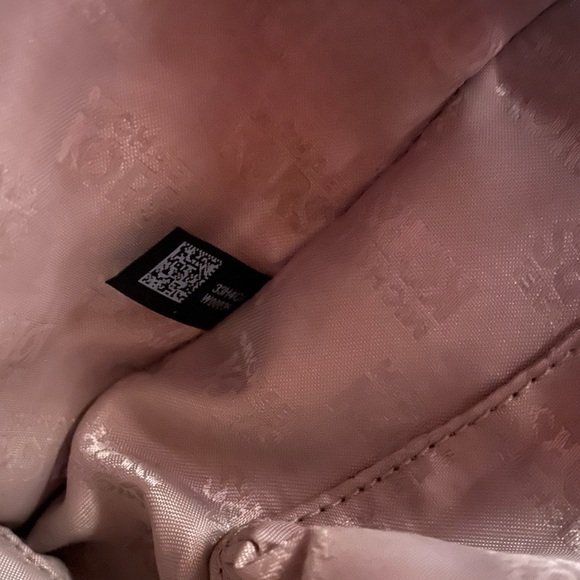 Michael Kors Dillon satchel purse bag, authentic - Picture 8 of 10